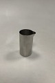 Stelton Cylinda 
Rustfrit Stål / 
Stainless Steel 
Flødekande 
Måler 10 cm x 
6 cm (3.94 inch 
x ...