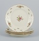 Rosenthal, 
Tyskland. 
"Sanssouci", 
fire 
cremefarvede 
tallerkner 
dekoreret med 
blomster og ...