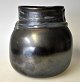 Tysk unika 
glasvase, 20. 
årh. Rubinrødt 
glas med lysblå 
striber. 
Signere: Eis.. 
81. H.: 14,5 
cm. ...