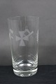 Danish Masonic 
glass Freemason 
beer glass 
engraved with 
freemason 
symbols on a 
round ...