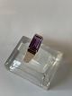Guld Damering 
med lilla sten 
#14karat 
Stemplet 585 
MA
Str 53
Guldsmed 
:M.A.	1914-1937 
...