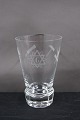 Frimurerglas,
ølglas 
dekoreret med 
slebne 
symboler,  på 
...