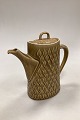 Bing og 
Grøndahl Relief 
/ Jens 
Quistgaard 
Kaffekande.
Måler 20 cm / 
7.87 in. 
Keramisk 
Stentøj. ...