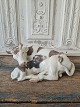 Royal 
Copenhagen 
figur - ko med 
kalv 
No. 800, 4. 
sortering - 
Personale 
sortering
Fremstår med 
...