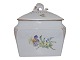 Bing & Grøndahl 
Saksisk Blomst 
på hvidt 
porcelæn, 
kiksespand.
Dekorationsnummer 
77. 
Denne ...