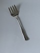 Sardine Fork in 
Silver #Double 
Triflet
Stamped : 3 
towers
Length 13.5 cm 
approx
Nice ...