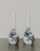Par 
porcelænsvaser 
fra Royal 
Copenhagen med 
blomster 
dekoration fra 
Art Nouvesu 
perioden. ...
