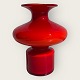 Holmegaard, Carnaby, Orange/Rød og hvid Opalglas, Vase, 15cm høj, 12cm i diameter, Design Per ...