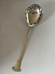 Kugel Serving 
spoon in Silver
Length approx. 
27.8 cm
Stamped in 
1917
Nice and 
polished ...