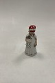 Royal 
Copenhagen 
Figur Else med 
Julehue og 
Julesok No 093
Måler 13cm / 
5.12 inch