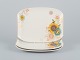 Villeroy & 
Boch, 
Luxembourg, tre 
”Helianthos” 
fade i 
porcelæn.
I flower power 
retro stil.
Sent ...