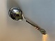 Serving spoon / 
Marmalade spoon 
in silver
Length approx. 
14.1 cm
Stamped 
Sterling
Nice and ...