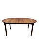 Spisebord i nøddetræ, designet af P. Verner lavet i Danmark af Kyrpings Møbelfabrik nr. 60 fra ...