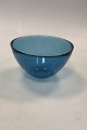 Orrefors Fuga 
Rund Glas Skål 
i blå Sverige
Designet af 
Sven Palmqvist
Måler 16cm x 
9,3cm ( ...