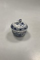 Meissen Germany 
Onion Pattern 
Sugar Bowl
Measures 8cm / 
3.15 inch