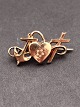 830 sølv 
forgyldt broche 
3,5 x 1,8 cm. 
"Tro Håb og 
Kærlighed" emne 
nr. 538047