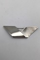 Hans Hansen 
Sterling Sølv 
Moderne Broche 
Måler B 7.7 cm  
x H 2.5 cm 
(3.03 inch x 
0.98 inch)Vægt 
...