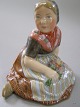 R.C. 12416 
Juliane Marie 
Farø Pige i 
Egnsdragt 1. 
Sort.
Design Carl 
Martin Hansen 
H: 14 cm.