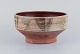 Mogens Nielsen, Nysted, stor håndlavet skål i keramik dekoreret med abstrakte motiver. Glasur i ...