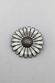 A. Michelsen 
Forgyldt 
Sterling Sølv 
Marguerit 
Broche 
(Guilloche)
Måler Diam 4.2 
cm (1.65 inch) 
...