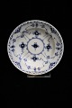 Royal 
Copenhagen 
Musselmalet 
Halvblonde 
lille dyb 
jordbær 
tallerken.
Dekorationsnummer: 
1/569. ...