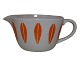 Lyngby Lotus, 
flødekande med 
orange 
dekoration.
1. sortering.
Længde 12,0 
cm.
Perfekt ...