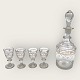 Karaffel med 4 
glas, Med malet 
blomster, 
Karaffel med 
22cm høj, 8cm i 
diameter, Glas 
7cm høj ...