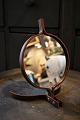 Hans-Agne Jacobsson bordspejl / håndspejl af formbøjet palisander  fra 60érne med en fin ...