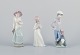 Tre Nao 
porcelænsfigurer.
 Drenge og 
piger.