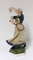 Bing & 
Grøndahl. Dame 
med badminton 
ketcher. Figur 
8032.  Design 
:Tegner. Højde 
15,5 cm. (1 ...
