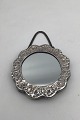 Silver Pocket 
Mirror with 
chain Measures 
Diam 9.5 cm 
(3.74 inch) 
Weight 113 gr 
(4 oz) (NOTE No 
...
