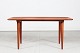 Hans J. Wegner 
(1914-2007)
Aflangt 
sofabord model 
AT 11
fremstillet af 
massiv 
oliebehandlet 
...