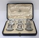 Asprey, London. 
Sølv 
bordkortholdere 
med fugle 
motiver (925). 
6 styk i 
original æske. 
Produceret ...