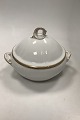 Bing og 
Grøndahl 
Offenbach 1 / 
Herregaard 
Lågskål No 5
Måler 21cm / 
8.27 inch  
Holder 1,5 ...