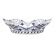 Royal Copenhagen blue fluted full lace jardinere 1002. H: 8,2cm. L: 31cm