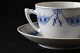 Bing & Grøndahl 
Empire, Stor 
Kaffekop 
Dek. nr. 103 
el 475
Koppen måler 
8,7 cm. i ...