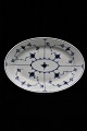 Bing & Grondahl 
Blue painted / 
Blue Fluted 
Plain oval 
serving dish. 
1.sort. 
33.5x23cm.
Is ...