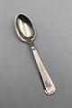 Cohr Silver 
Child's Spoon 
Measures 14 cm 
(5.51 inch) 
(Cluster of 
Grapes)