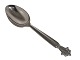 Georg Jensen 
Dronning 
Sterlingsølv, 
dessertske.
Længde 17,5 
cm.
Fin stand uden 
indgraveringer.