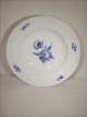 Blue Flower 
Angular
Plate 
Royal 
Copenhagen
Rc no 2546