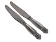 Georg Jensen 
Dronning 
Sterlingsølv og 
rustfrit stål, 
middagskniv.
Længde 22,6 
cm., heraf ...