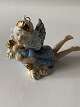 Porcelænsfigur 
fra Bing & 
Grøndahl, motiv 
af flyvende alf 
med druer. Smuk 
lille miniature 
figur ...