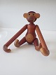 Kay Bojesen 
(1886 - 1958) 
abe i teak og 
limba træ. 
Stemplet Kay 
Bojesen Denmark 
Copyright. ...