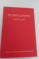 Husholdning Land og By
Det Kgl. Danske Landhusholdningsselskab
Frederiksberg Bogtrykkeri
Hardback
1961 - 8. udgave
Pages: 527
In a good condition