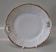 Bing & Grøndahl 
Offenbach 101 
Fad med hank 
26,5 cm (304) 
Hvidt kantet 
porcelæn med 
bred ...