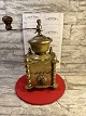 Vintage Italy 
1700 kg large 
coffee grinder. 
brass, nice ...