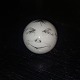 Round card 
holder in 
porcelain with 
a drawn face of 
a man. 
Presumably made 
at Bing & 
Grøndahl ...