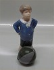 Kgl. figur fra 
Royal 
Copenhagen 3542 
Dreng med 
badebold 17 cm 
1. I hel og fin 
stand
Tilbud 2. ...