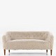 Ludvig 
Pontoppidan
Overpolstret 
sofa i nyt 
lammeskind ...