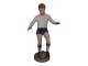 Sjælden Royal 
Copenhagen 
figur, 
fodboldspiller 
på græs.
Dekorationsnummer 
4989.
2. ...